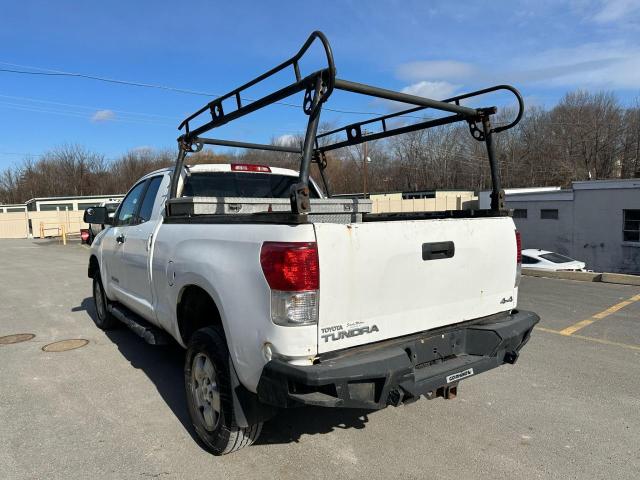 Image 2 of 2011 TOYOTA TUNDRA DOUBLE CAB SR5 2011 with VIN 5TFUM5F18BX022809