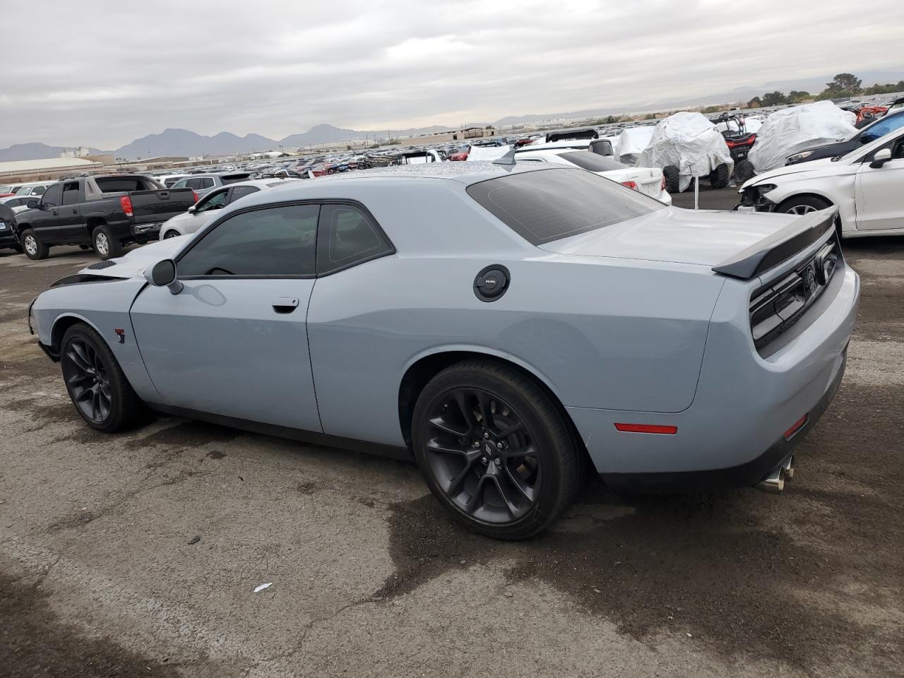 Obraz 2 z 2021 DODGE CHALLENGER R/T SCAT PACK 2021 z VIN 2C3CDZFJ4MH680867