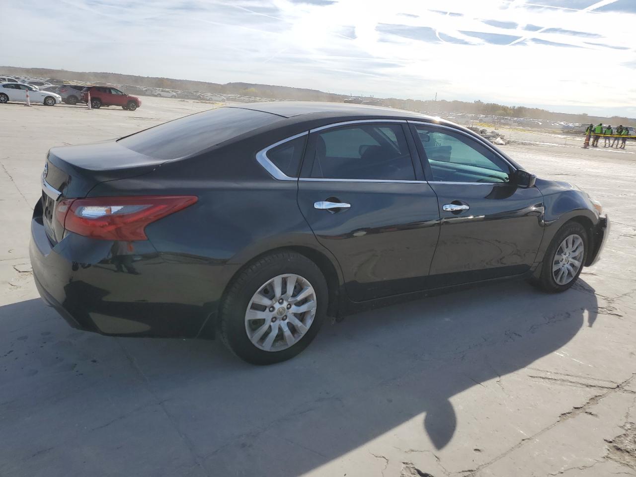 Image 3 of 2018 NISSAN ALTIMA 2.5 2018 with VIN 1N4AL3AP0JC209981