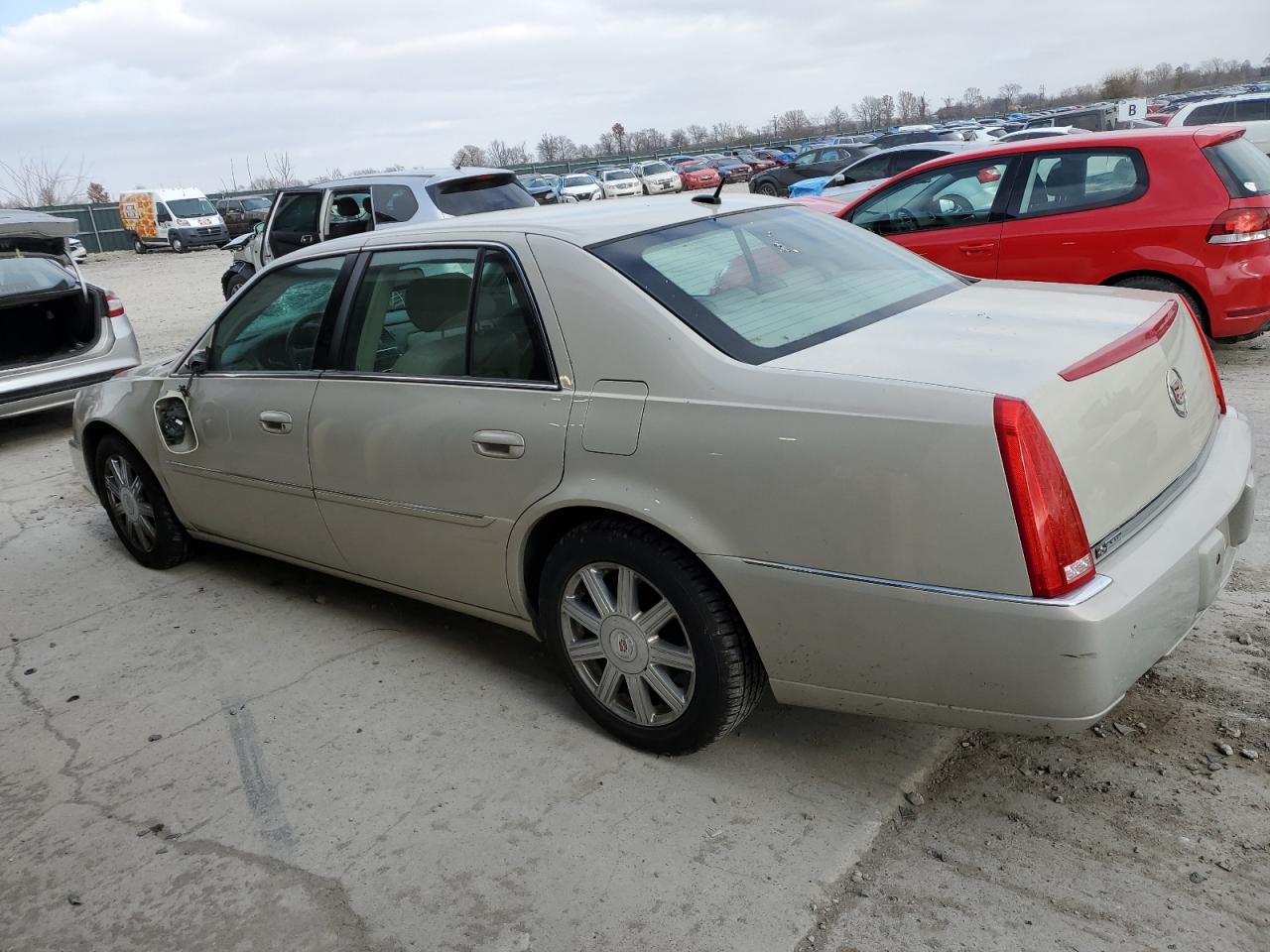 Obraz 2 z 2007 CADILLAC DTS  2007 z VIN 1G6KD57Y37U217263