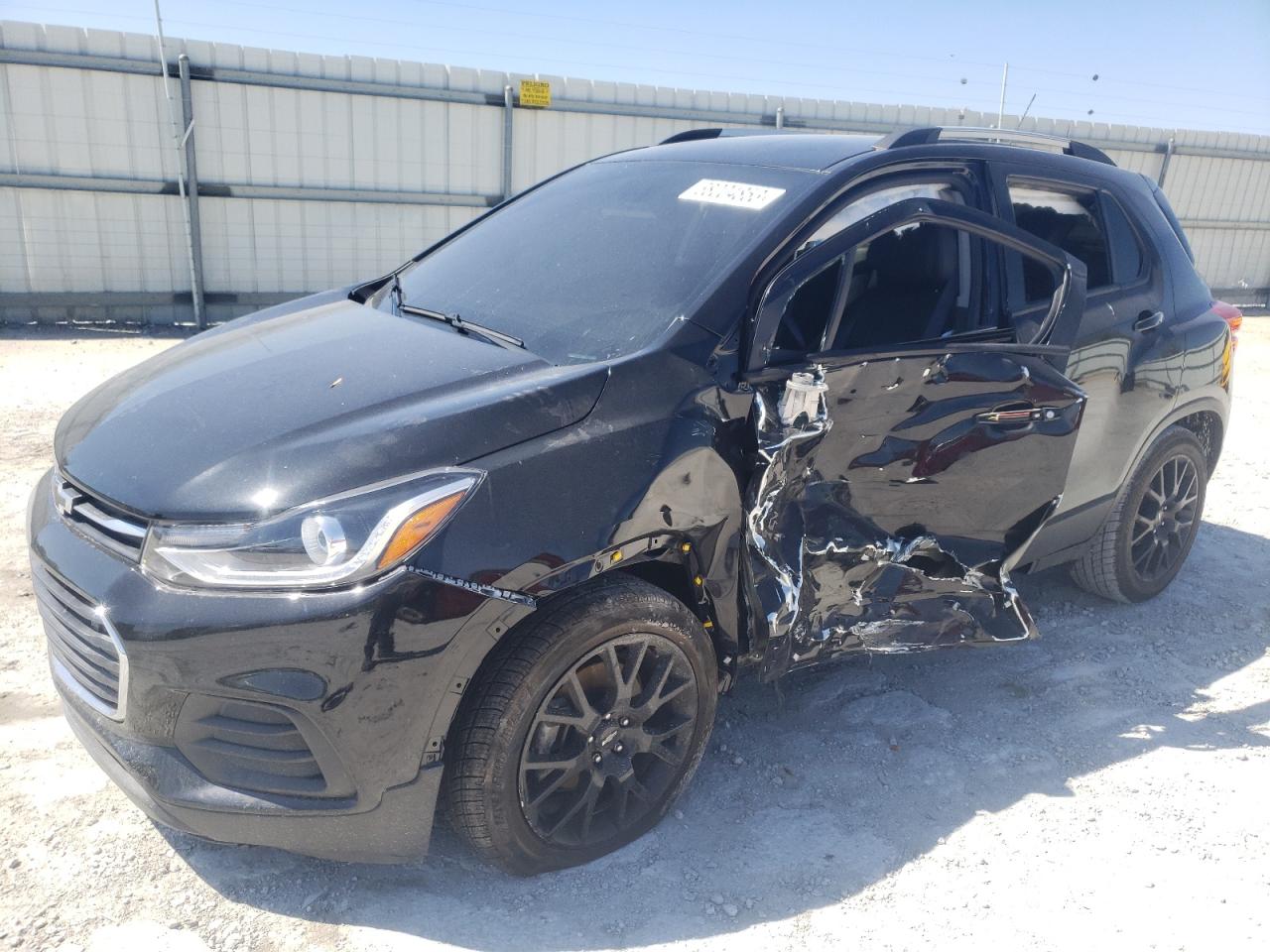 Изображение 1 2020 CHEVROLET TRAX 1LT 2020 с VIN KL7CJLSB3LB352344