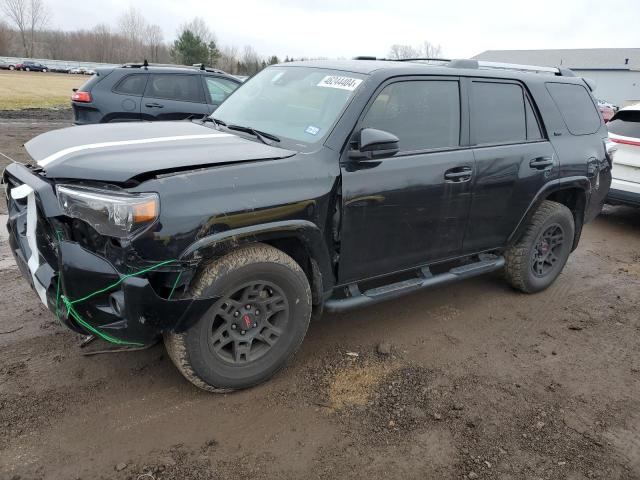 Изображение 1 2022 TOYOTA 4RUNNER SR5 2022 с VIN JTEEU5JRXN5275952