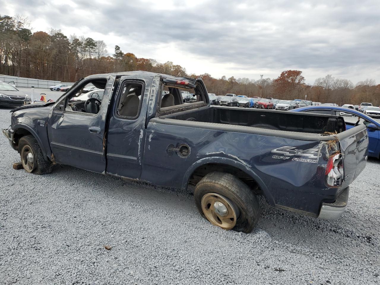 Image 2 of 2000 FORD F150  2000 with VIN 1FTRX18L9YNB08347
