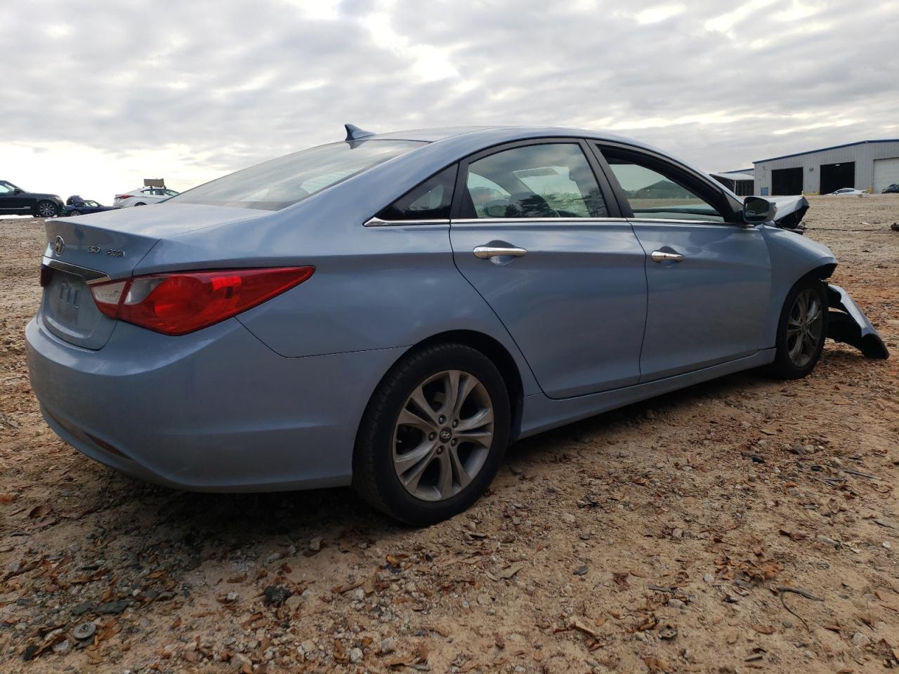 Image 3 of 2011 HYUNDAI SONATA SE 2011 with VIN 5NPEC4AC6BH029568