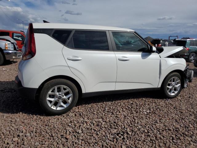 Image 3 of 2022 KIA SOUL LX 2022 with VIN KNDJ23AU5N7173416