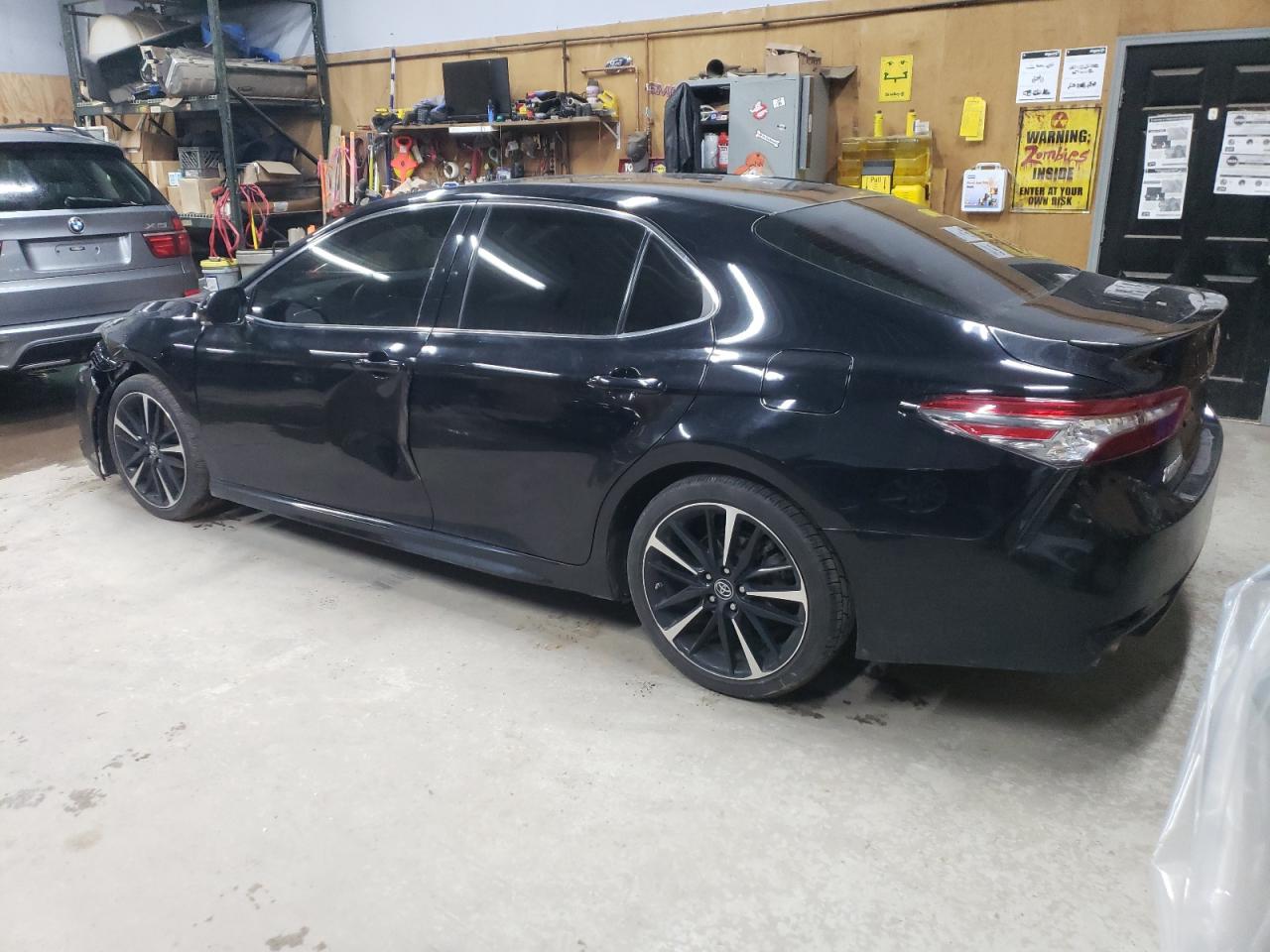 Image 2 of 2018 TOYOTA CAMRY XSE 2018 with VIN 4T1B61HK2JU007380