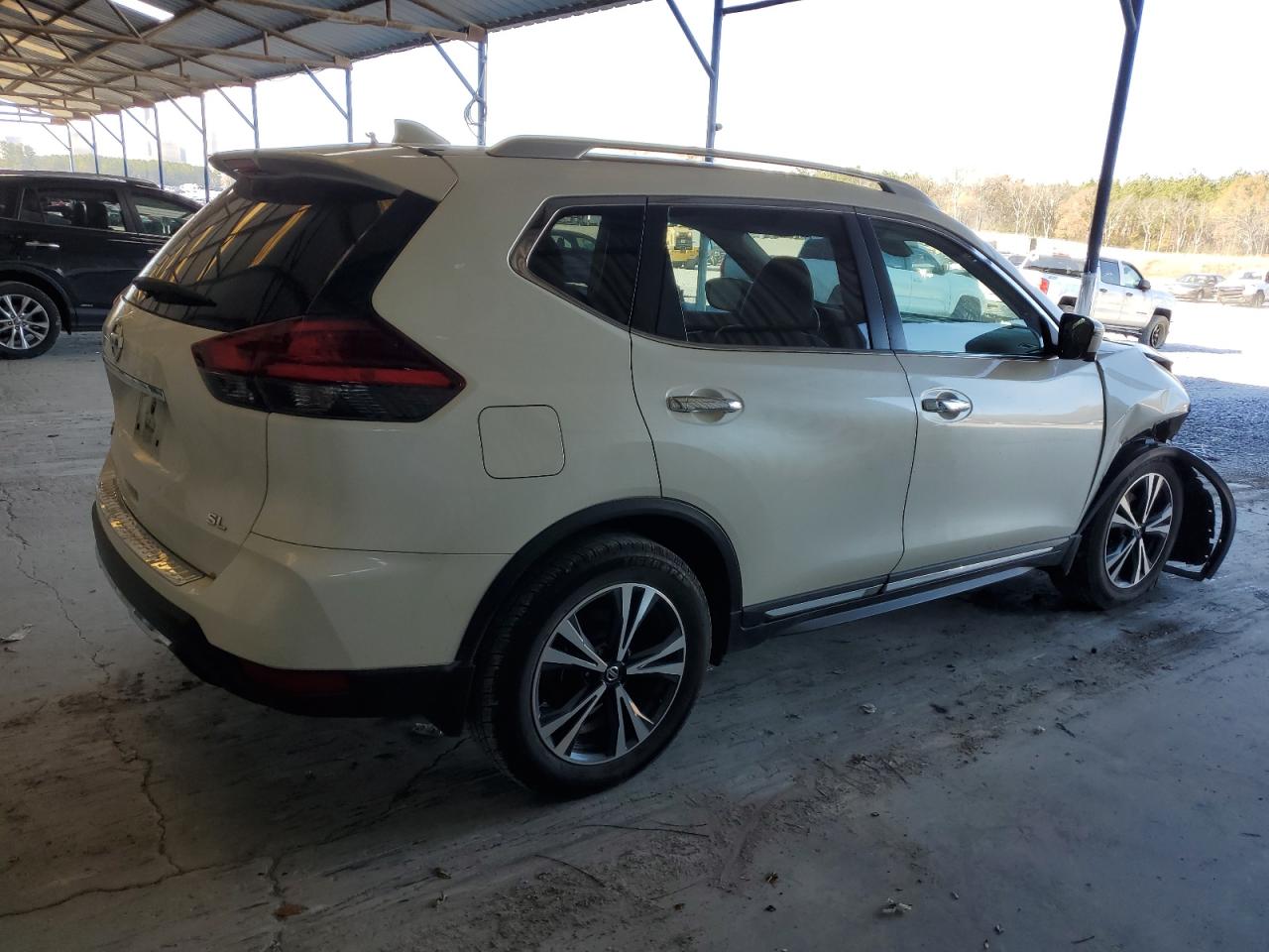 Image 3 of 2017 NISSAN ROGUE S 2017 with VIN 5N1AT2MT0HC732713