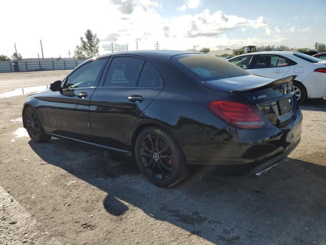 Obraz 2 z 2015 MERCEDES-BENZ C 300 2015 z VIN 55SWF4JB3FU067331