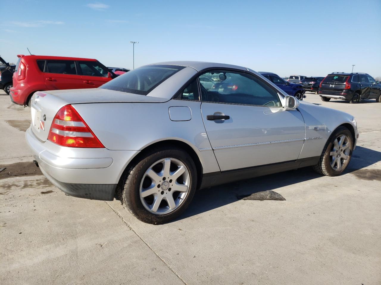Изображение 3 1998 MERCEDES-BENZ SLK 230 KOMPRESSOR 1998 с VIN WDBKK47F5WF063779