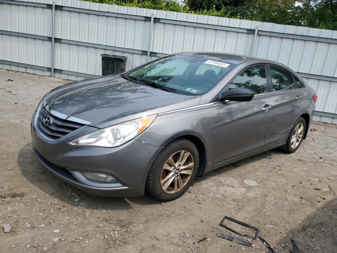 Image 1 of 2013 HYUNDAI SONATA GLS 2013 with VIN 5NPEB4AC4DH723133