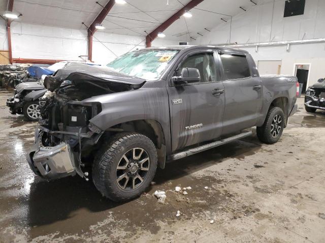Obraz 1 z 2018 TOYOTA TUNDRA CREWMAX SR5 2018 z VIN 5TFDY5F13JX770418