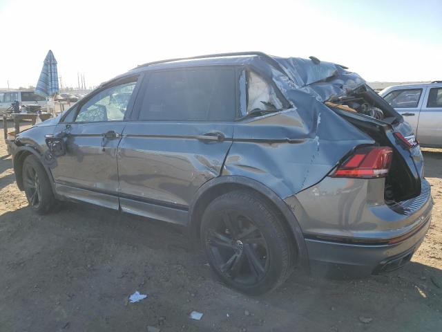 Obraz 2 z 2023 VOLKSWAGEN TIGUAN SE R-LINE BLACK 2023 z VIN 3VVCB7AX0PM040101