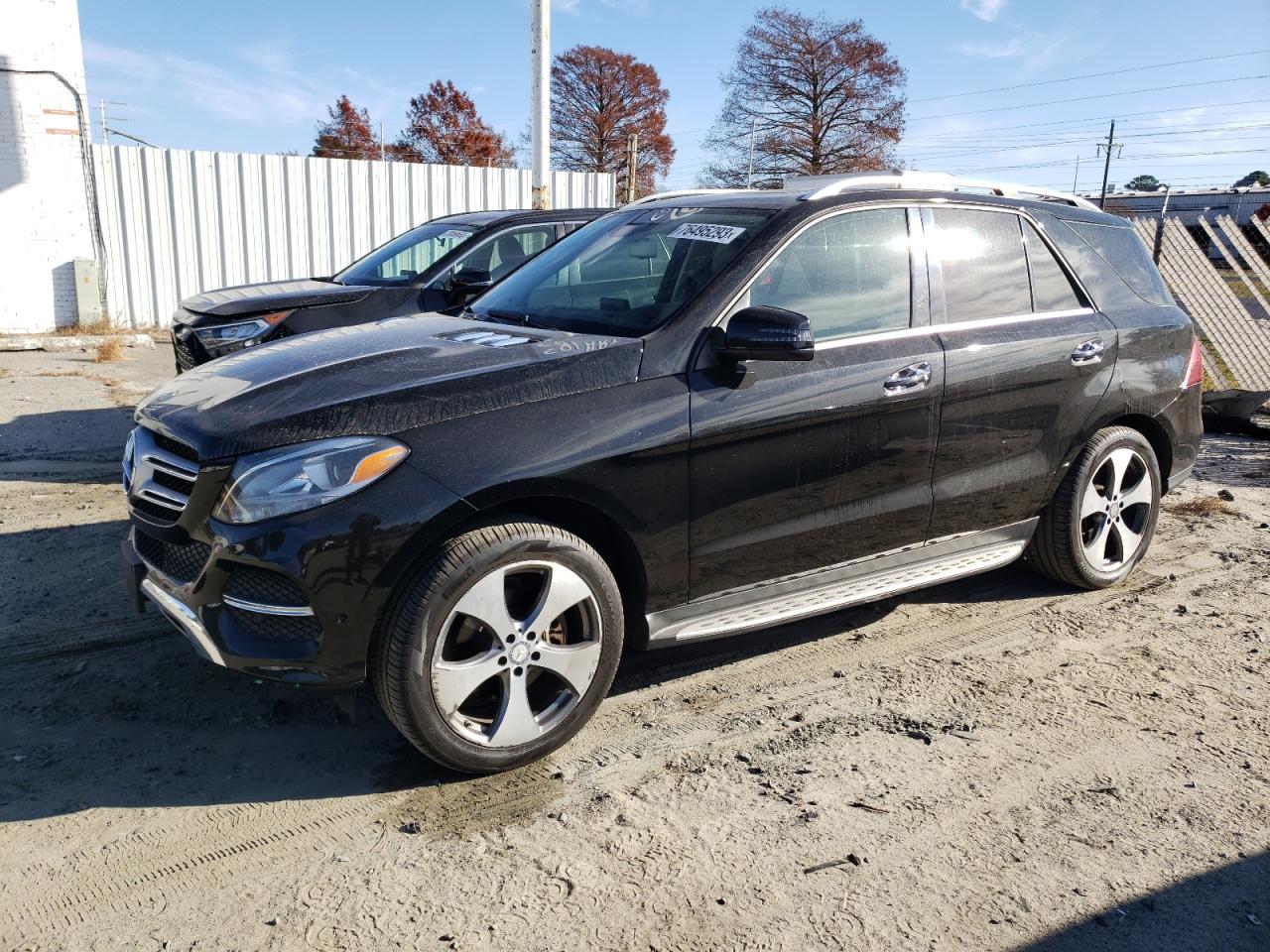 Obraz 1 z 2017 MERCEDES-BENZ GLE 350 4MATIC 2017 z VIN 4JGDA5HB8HA863356
