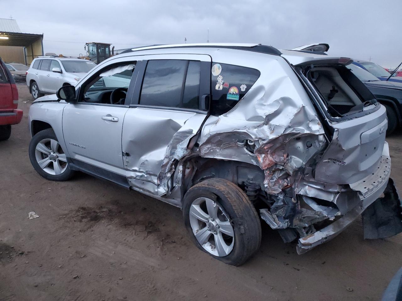 Изображение 2 2011 JEEP COMPASS SPORT 2011 с VIN 1J4NF1FB9BD206944