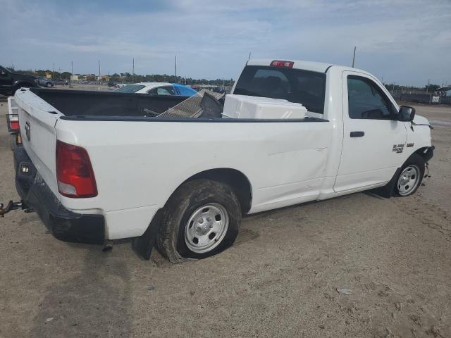 Image 3 of 2019 RAM 1500 CLASSIC TRADESMAN 2019 with VIN 3C6JR6DT6KG643105