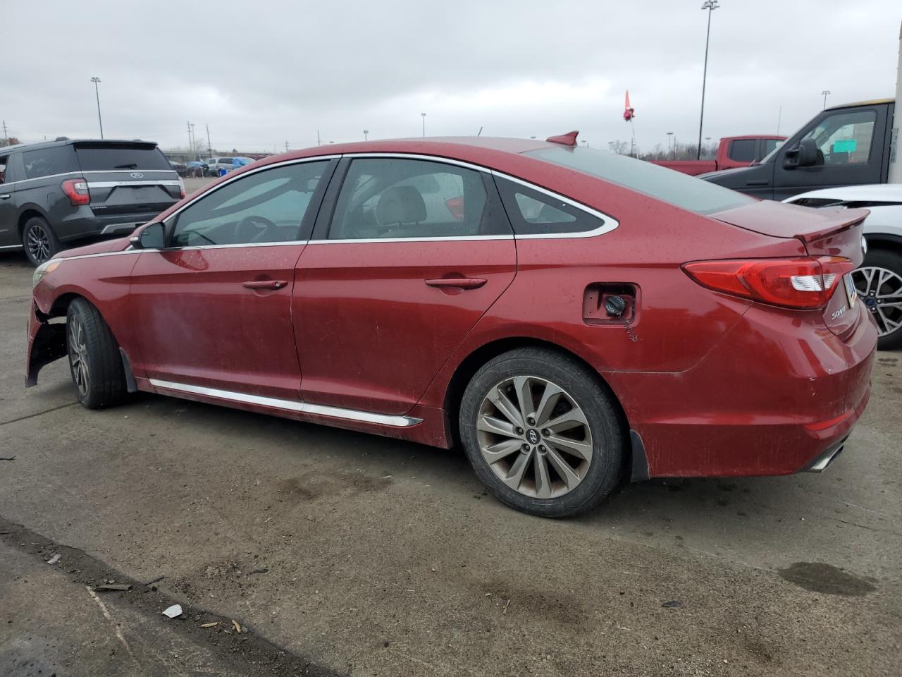 Image 2 of 2015 HYUNDAI SONATA SPORT 2015 with VIN 5NPE34AF7FH134300