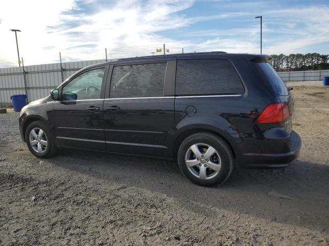 Image 2 of 2011 VOLKSWAGEN ROUTAN SE 2011 with VIN 2V4RW3DG5BR670446