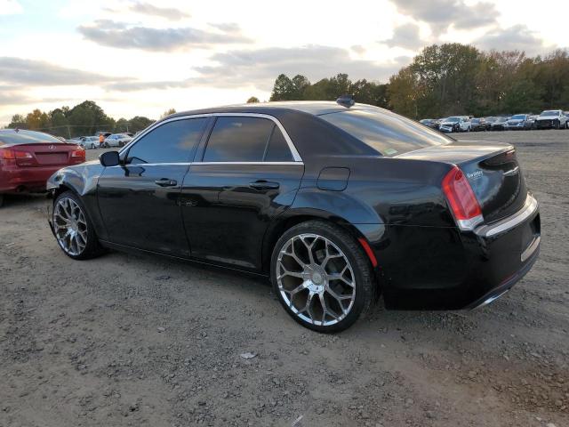 Изображение 2 2015 CHRYSLER 300 LIMITED 2015 с VIN 2C3CCAAGXFH781107