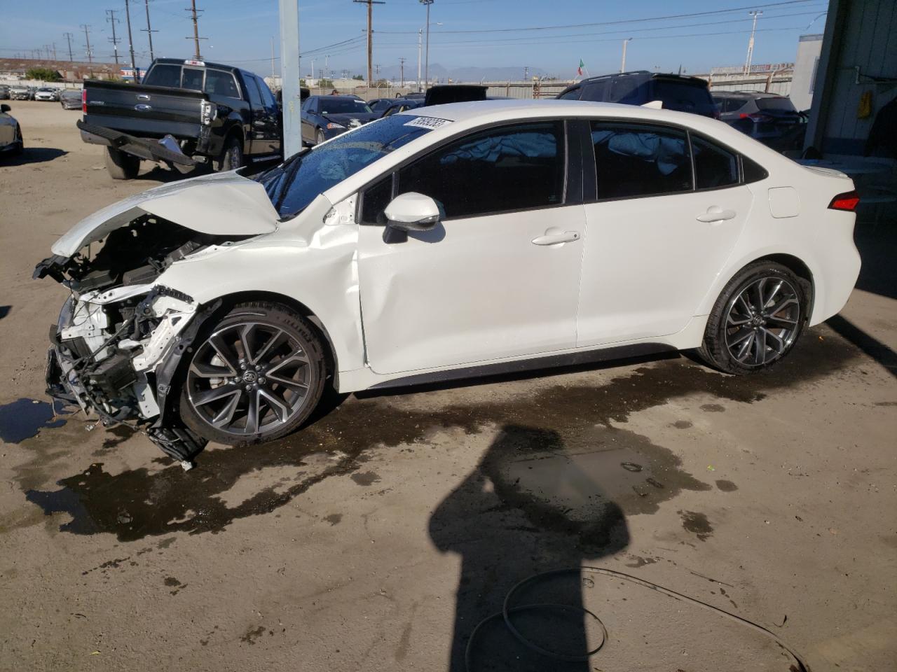 Image 1 of 2020 TOYOTA COROLLA SE 2020 with VIN 5YFS4RCE9LP033470