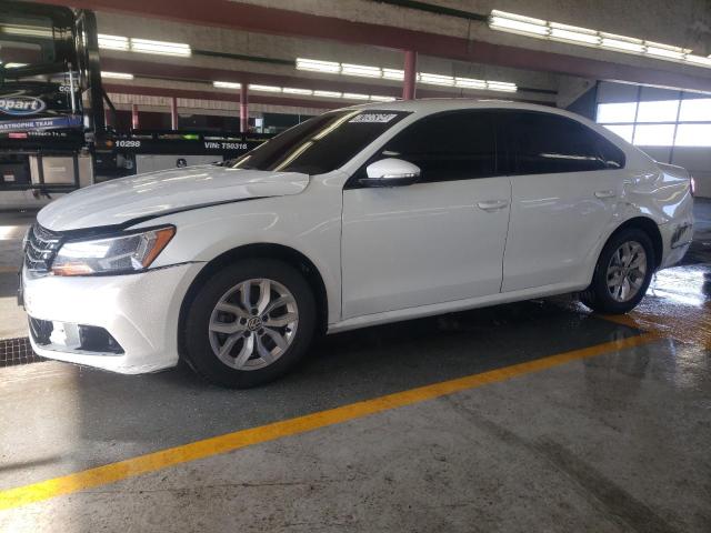 Obraz 1 z 2018 VOLKSWAGEN PASSAT S 2018 z VIN 1VWAA7A39JC010218