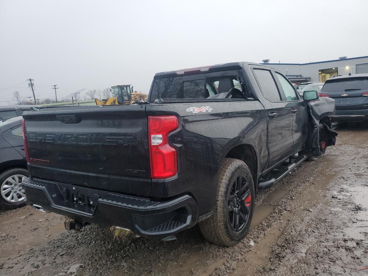 Изображение 3 2024 CHEVROLET SILVERADO K1500 RST 2024 с VIN 1GCUDEEDXRZ108178