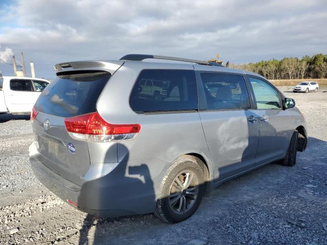Image 3 of 2011 TOYOTA SIENNA LE 2011 with VIN 5TDKK3DC1BS153754