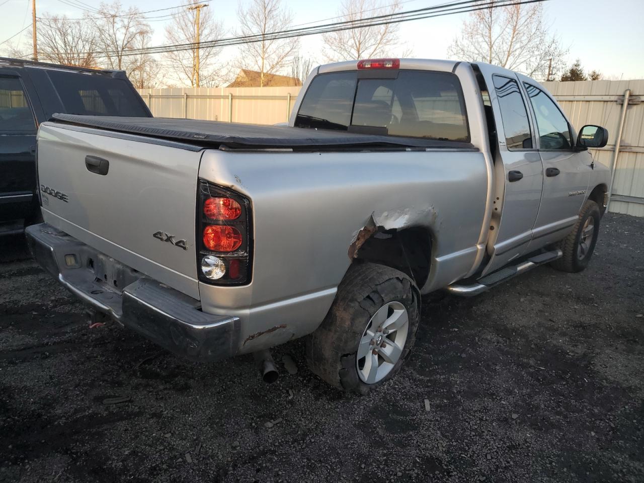 Obraz 3 z 2002 DODGE RAM 1500  2002 z VIN 1D7HU18N82S680255