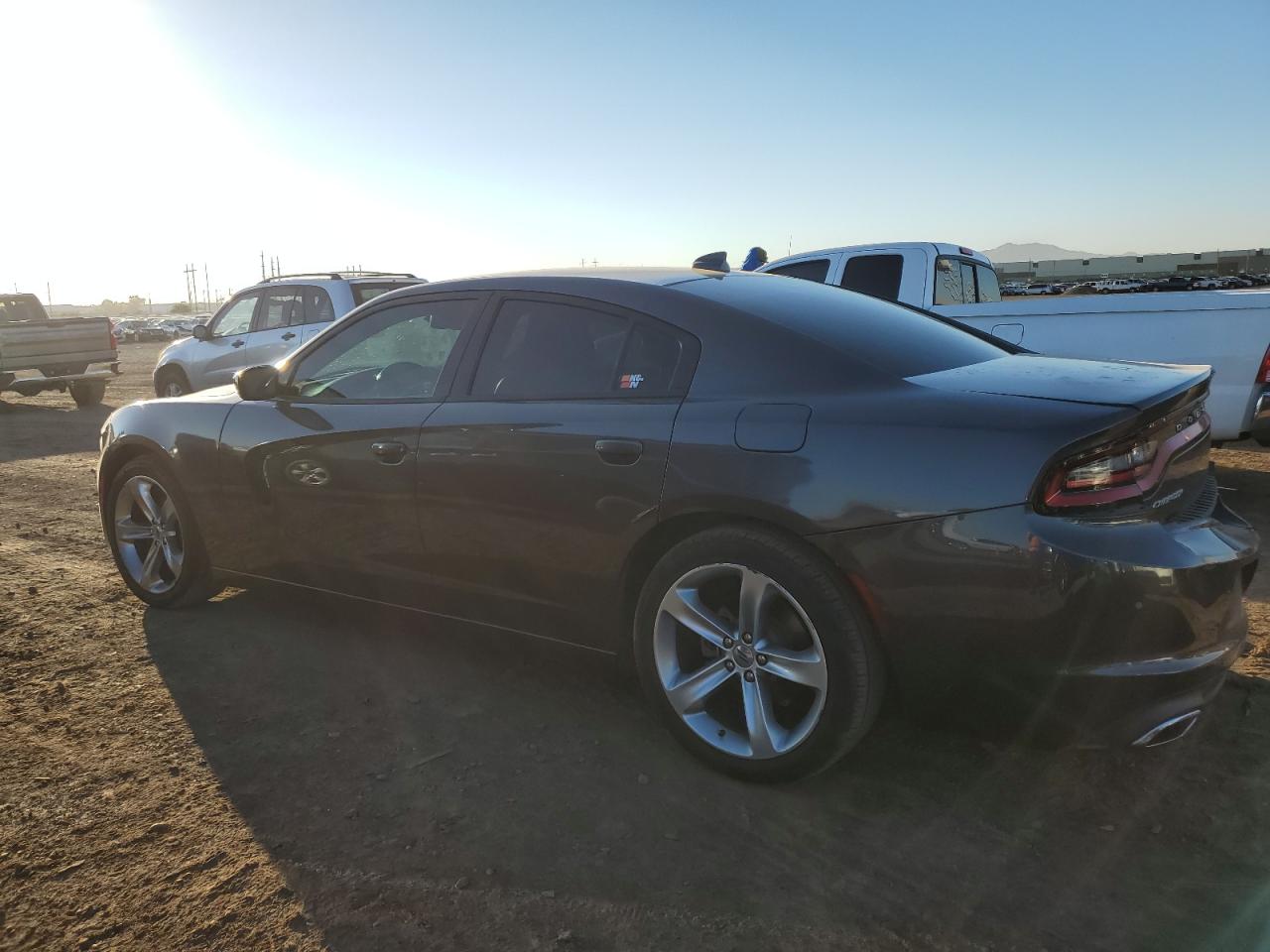 Obraz 2 z 2017 DODGE CHARGER SXT 2017 z VIN 2C3CDXHGXHH593339