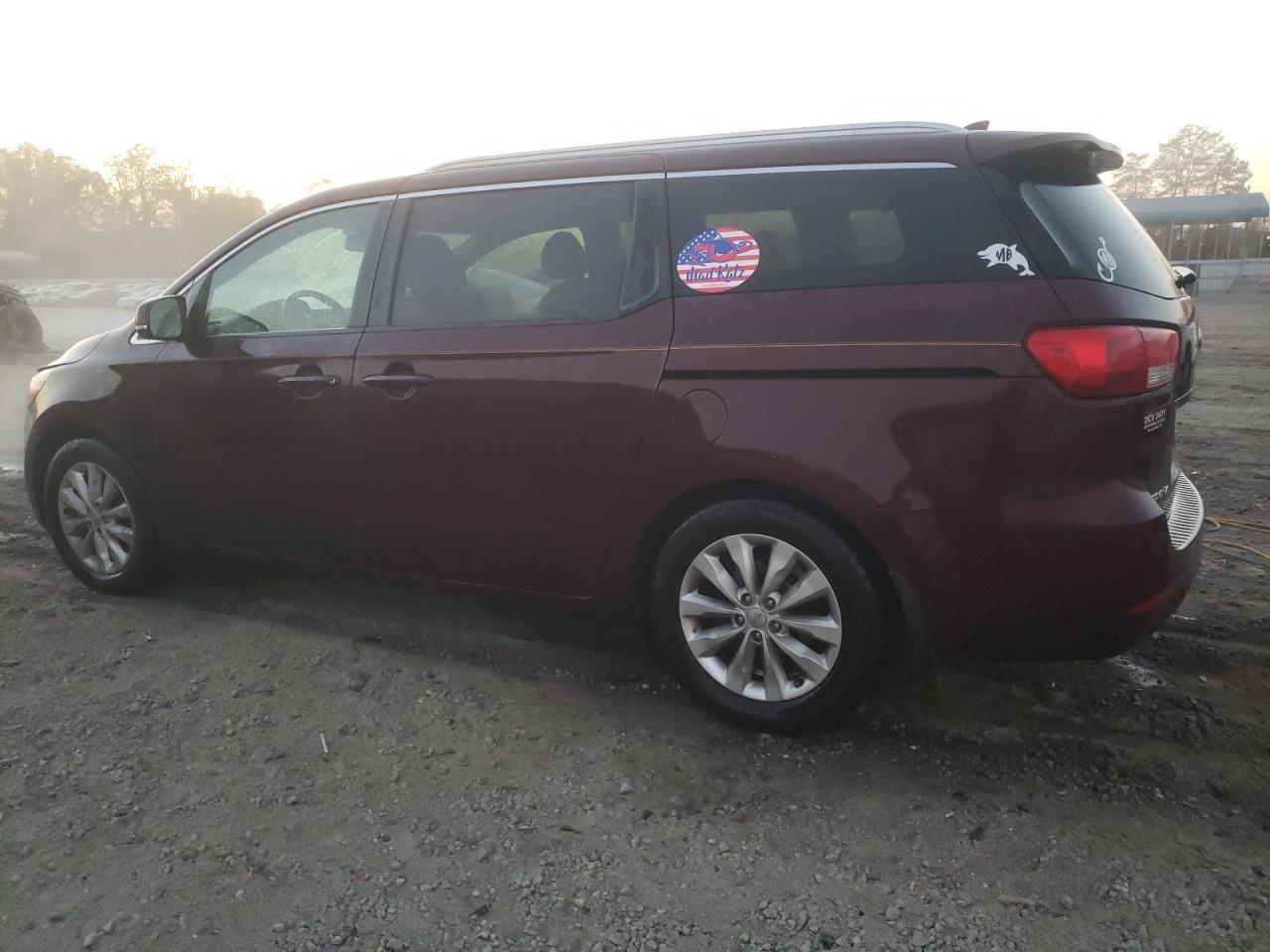 Image 2 of 2016 KIA SEDONA EX 2016 with VIN KNDMC5C12G6078894