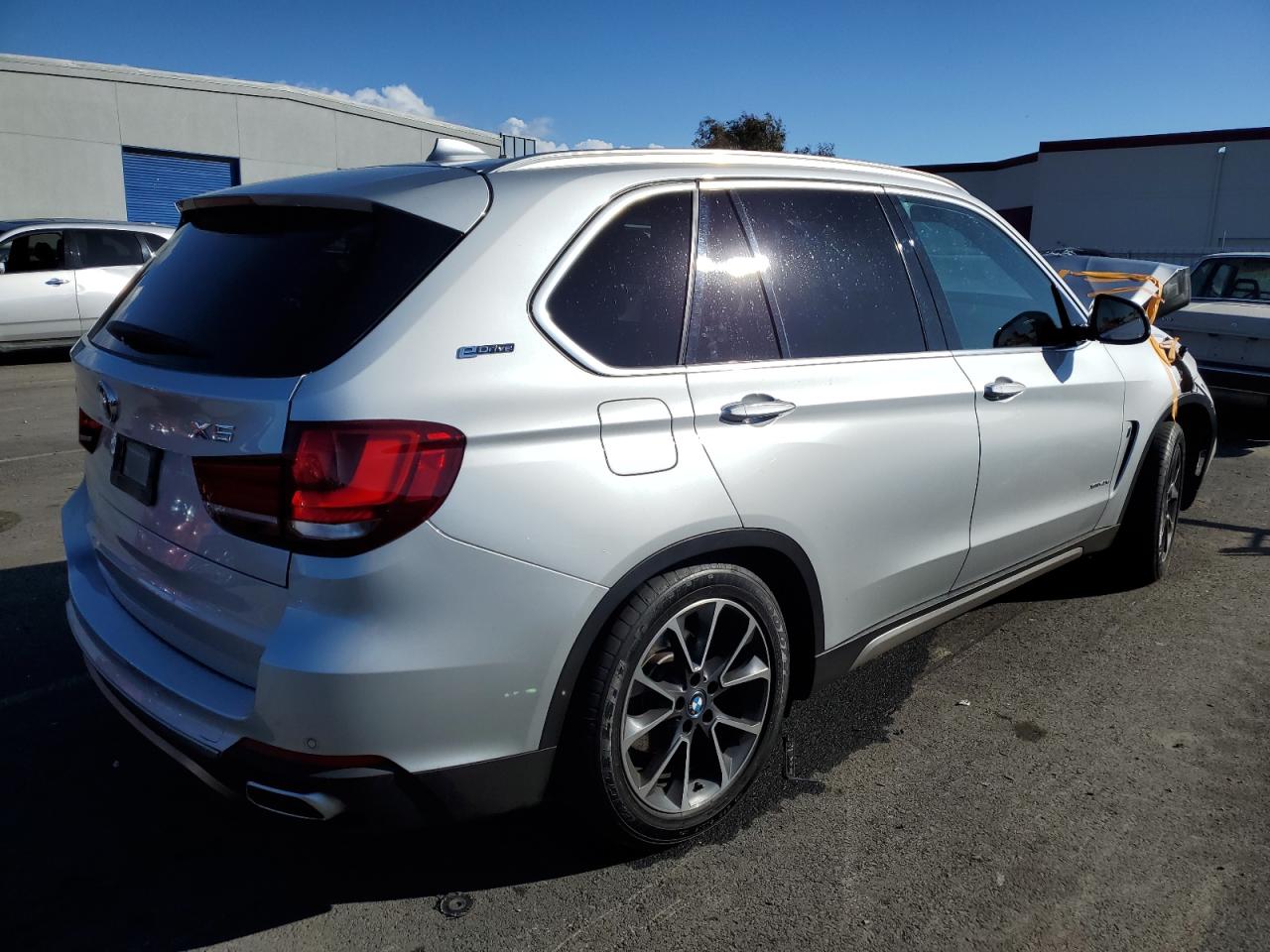 Image 3 of 2018 BMW X5 XDR40E 2018 with VIN 5UXKT0C58J0W02071