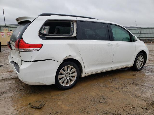 Obraz 3 z 2012 TOYOTA SIENNA LE 2012 z VIN 5TDJK3DC6CS047829