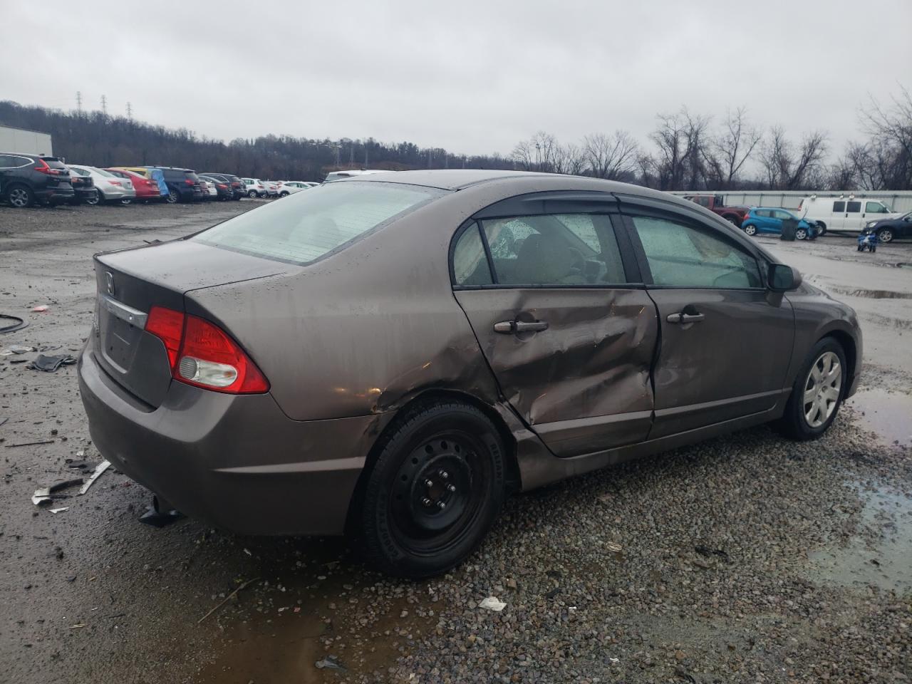 Obraz 3 z 2011 HONDA CIVIC LX 2011 z VIN 2HGFA1F55BH534756