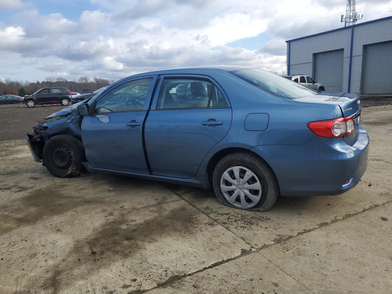 Image 2 of 2013 TOYOTA COROLLA BASE 2013 with VIN 5YFBU4EE1DP093213
