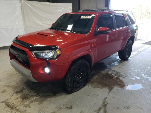 Изображение 1 2020 TOYOTA 4RUNNER SR5/SR5 PREMIUM 2020 с VIN JTEBU5JR8L5832647
