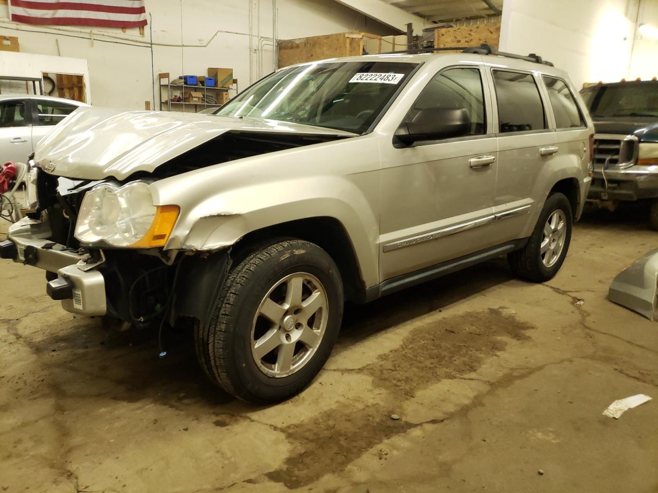 Obraz 2010 JEEP GRAND CHEROKEE LAREDO 2010