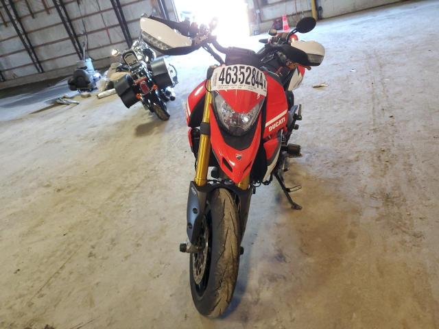 Obraz 2 z 2022 DUCATI HYPERMOTARD 950 2022 z VIN ZDMBAJDT3NB008562