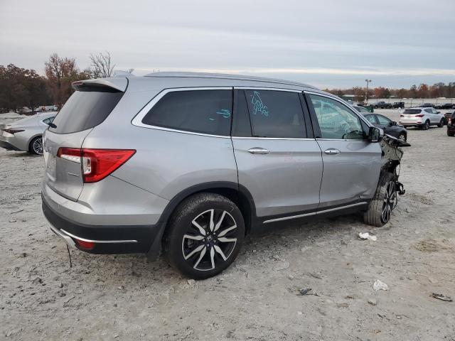 Image 3 of 2022 HONDA PILOT TOURING 2022 with VIN 5FNYF5H67NB004353