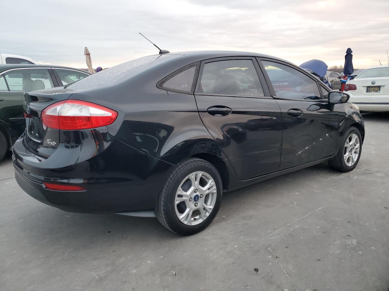 Изображение 3 2015 FORD FIESTA SE 2015 с VIN 3FADP4BJ8FM224526