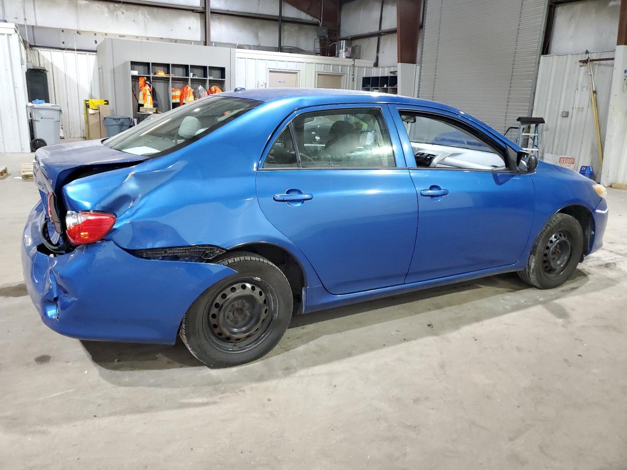 Obraz 3 z 2009 TOYOTA COROLLA BASE 2009 z VIN JTDBL40E39J050904