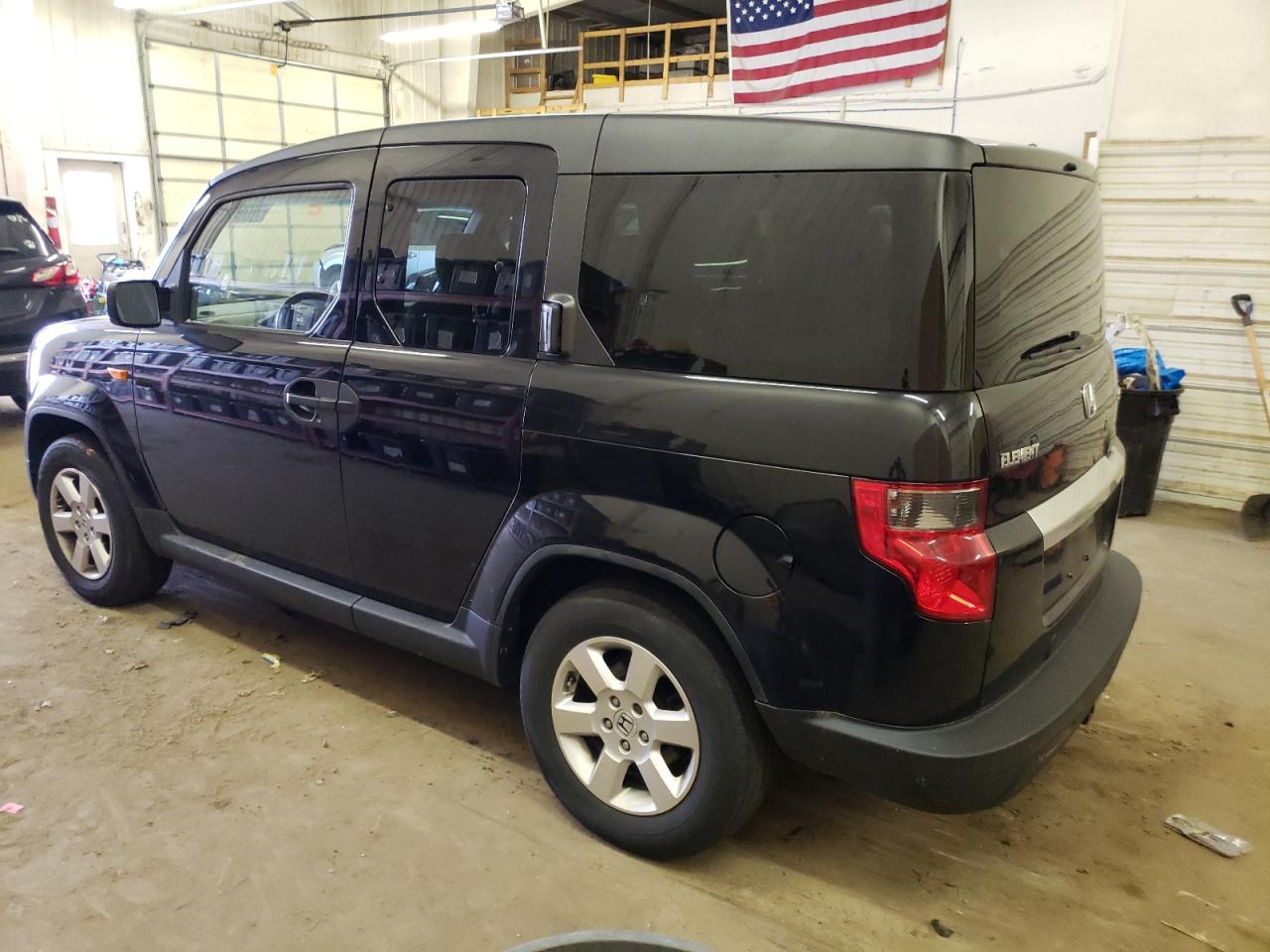 Obraz 2 z Honda Element Ex 2010 z VIN 5J6YH2H73AL008760