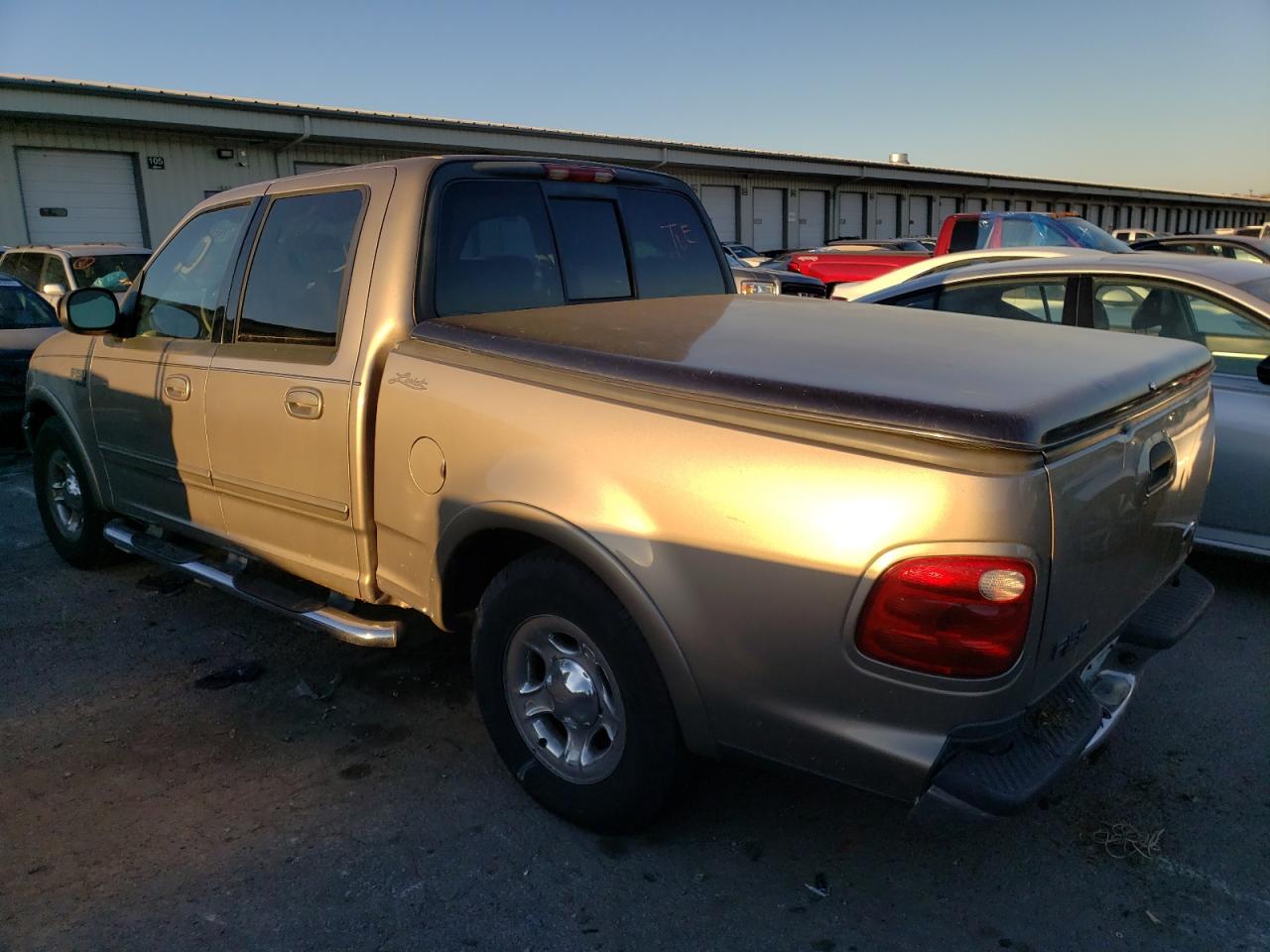 Изображение 2 2003 FORD F150 SUPERCREW 2003 с VIN 1FTRW07L83KD35666
