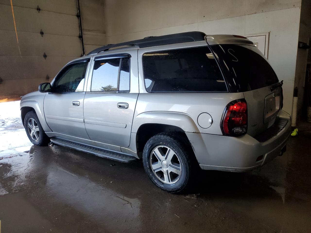 Image 2 of 2006 CHEVROLET TRAILBLAZER EXT LS 2006 with VIN 1GNET16M866125015