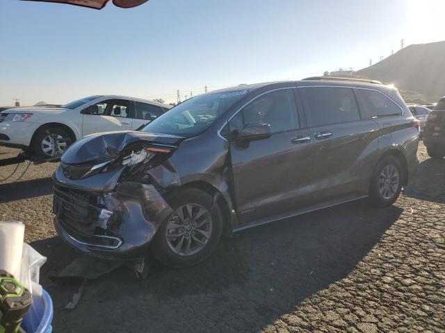 Obraz 1 z 2021 TOYOTA SIENNA XLE 2021 z VIN 5TDJRKEC7MS020080