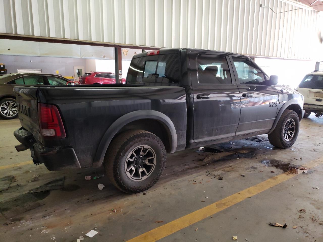 Изображение 3 2017 RAM 1500 REBEL 2017 с VIN 1C6RR7YT7HS558309