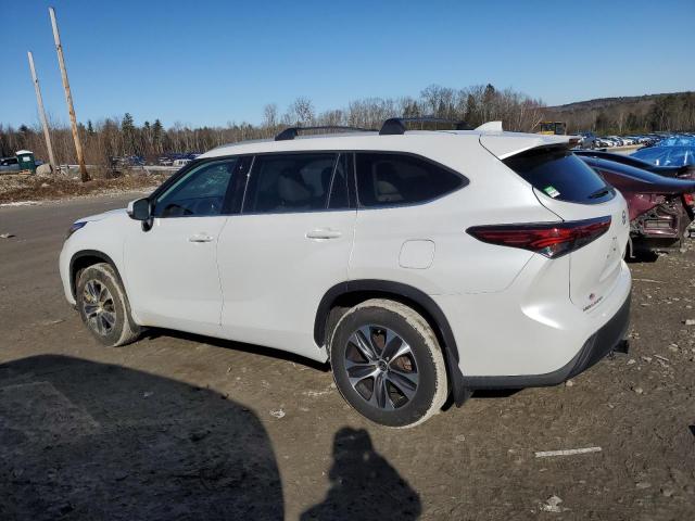 Изображение 2 2022 TOYOTA HIGHLANDER XLE 2022 с VIN 5TDGZRBH4NS251006