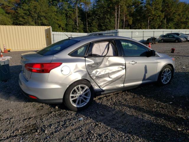 Image 3 of 2017 FORD FOCUS SE 2017 with VIN 1FADP3F24HL300664