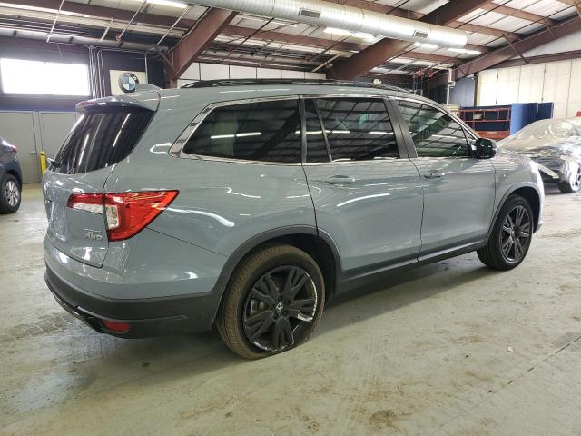 Image 3 of 2022 HONDA PILOT SE 2022 with VIN 5FNYF6H28NB066847