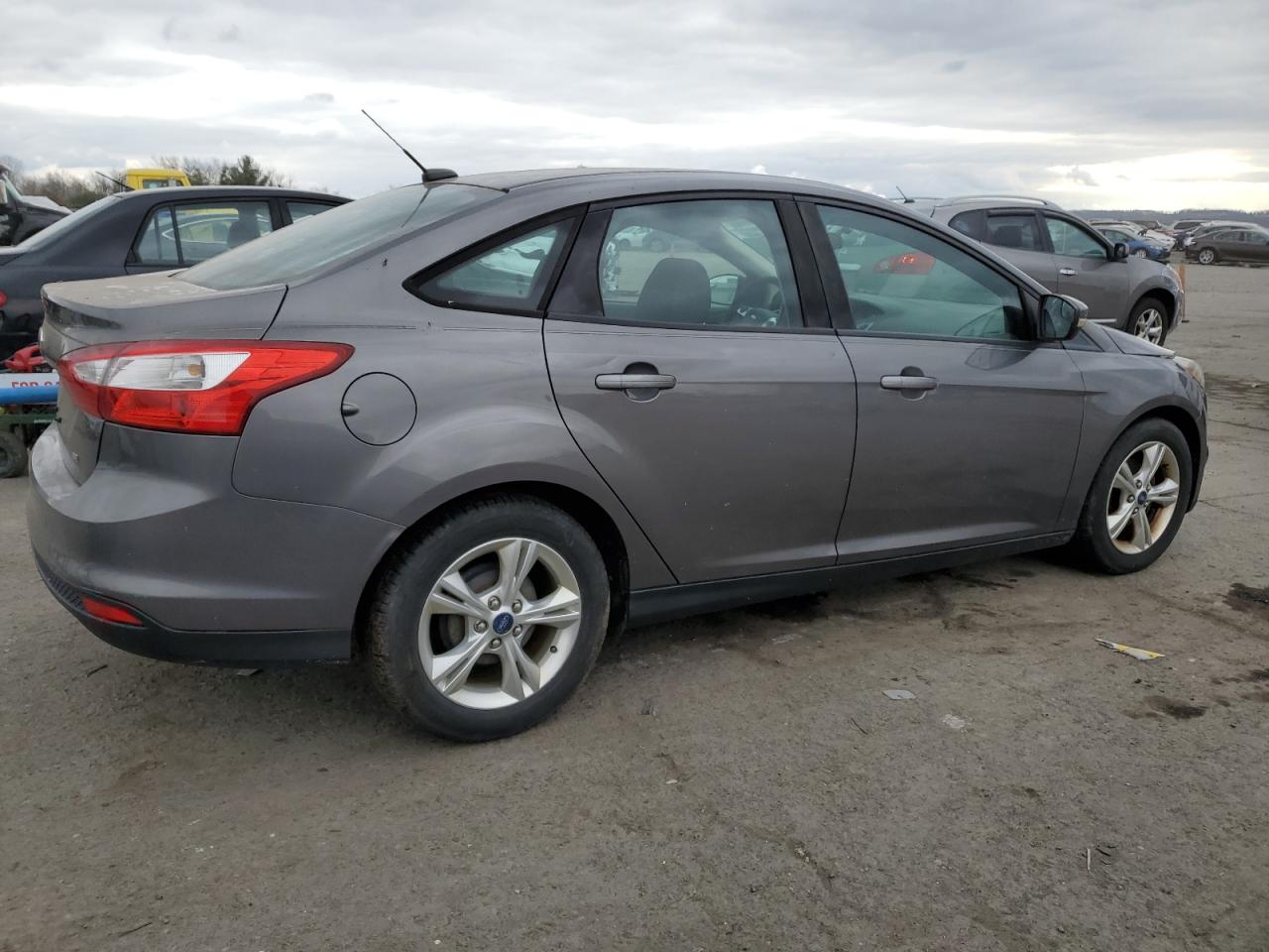 Изображение 3 2013 FORD FOCUS SE 2013 с VIN 1FADP3F20DL330478