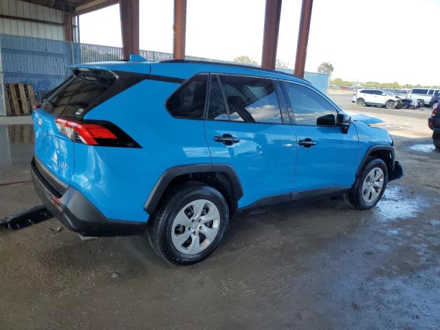 Image 3 of 2021 TOYOTA RAV4 LE 2021 with VIN JTMH1RFVXMD068537