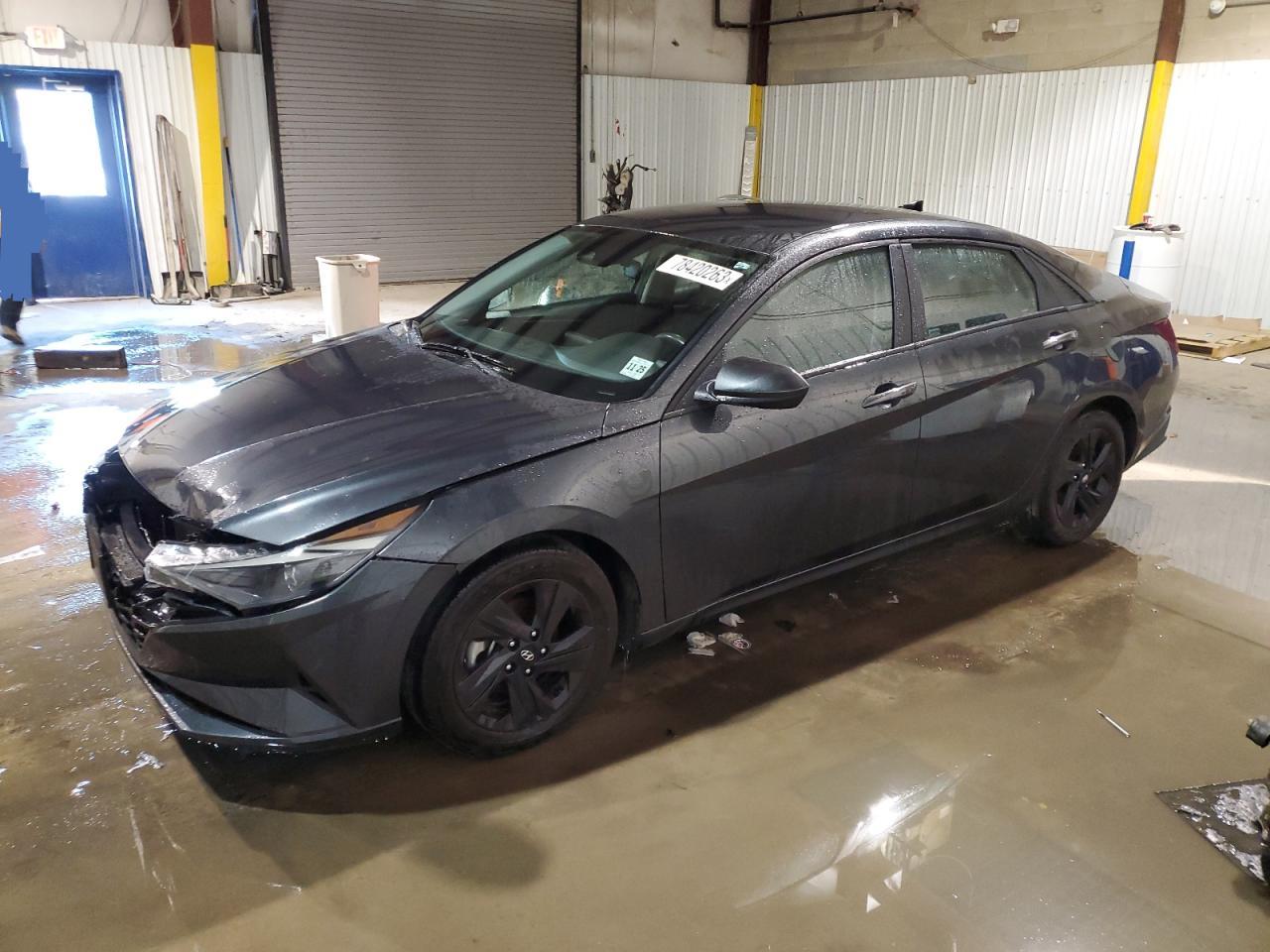 Изображение 2021 HYUNDAI ELANTRA SEL 2021